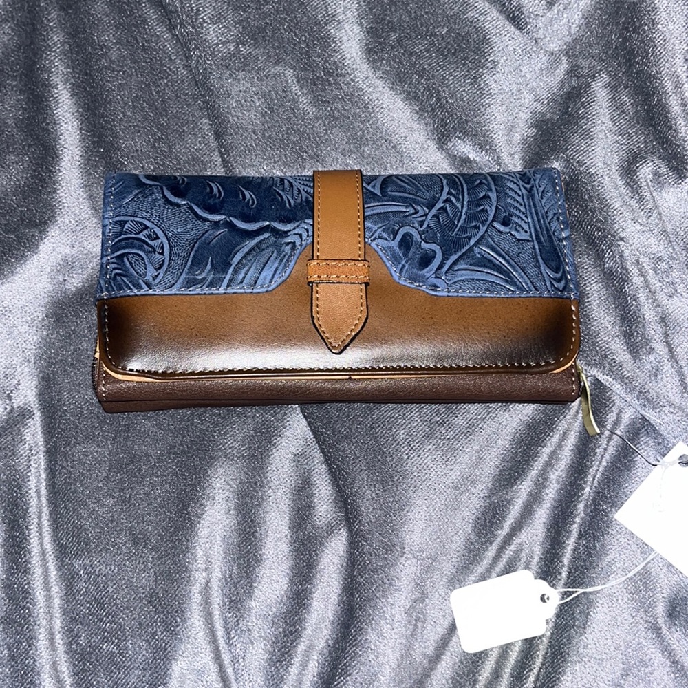 Women’s Leather Wallet